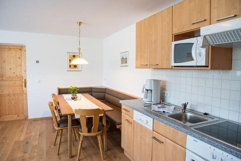 Haus Bliem Apartment Флахау Екстериор снимка