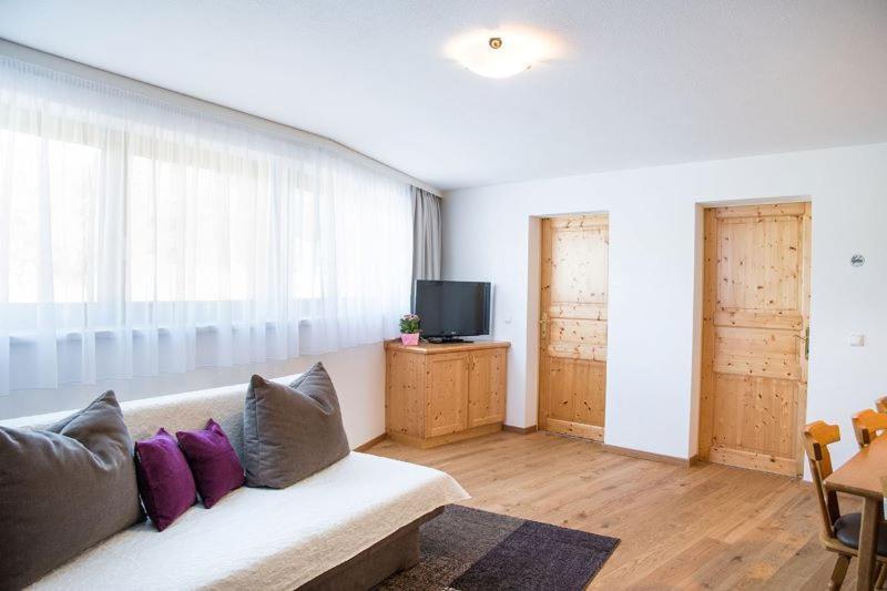 Haus Bliem Apartment Флахау Екстериор снимка