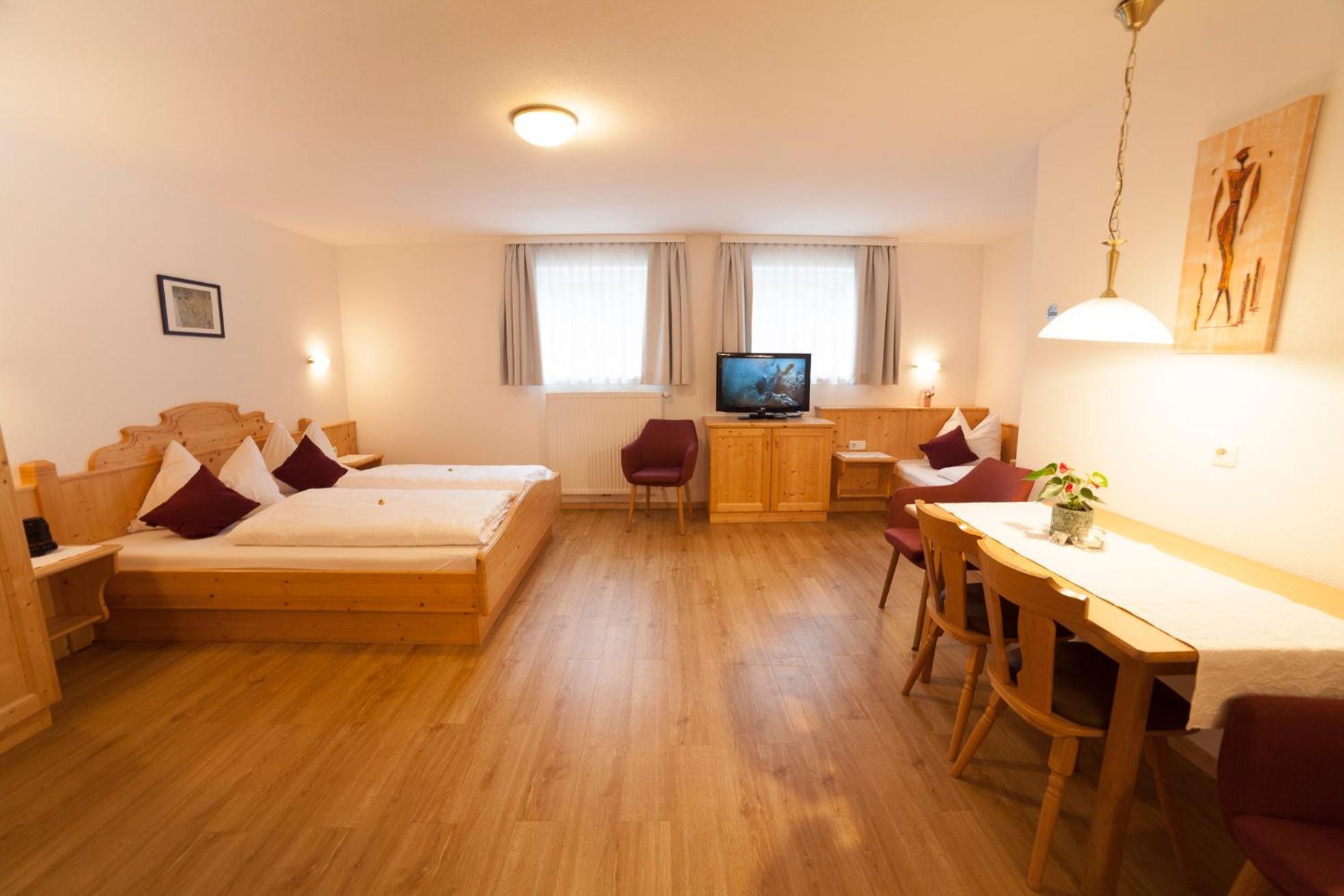Haus Bliem Apartment Флахау Екстериор снимка