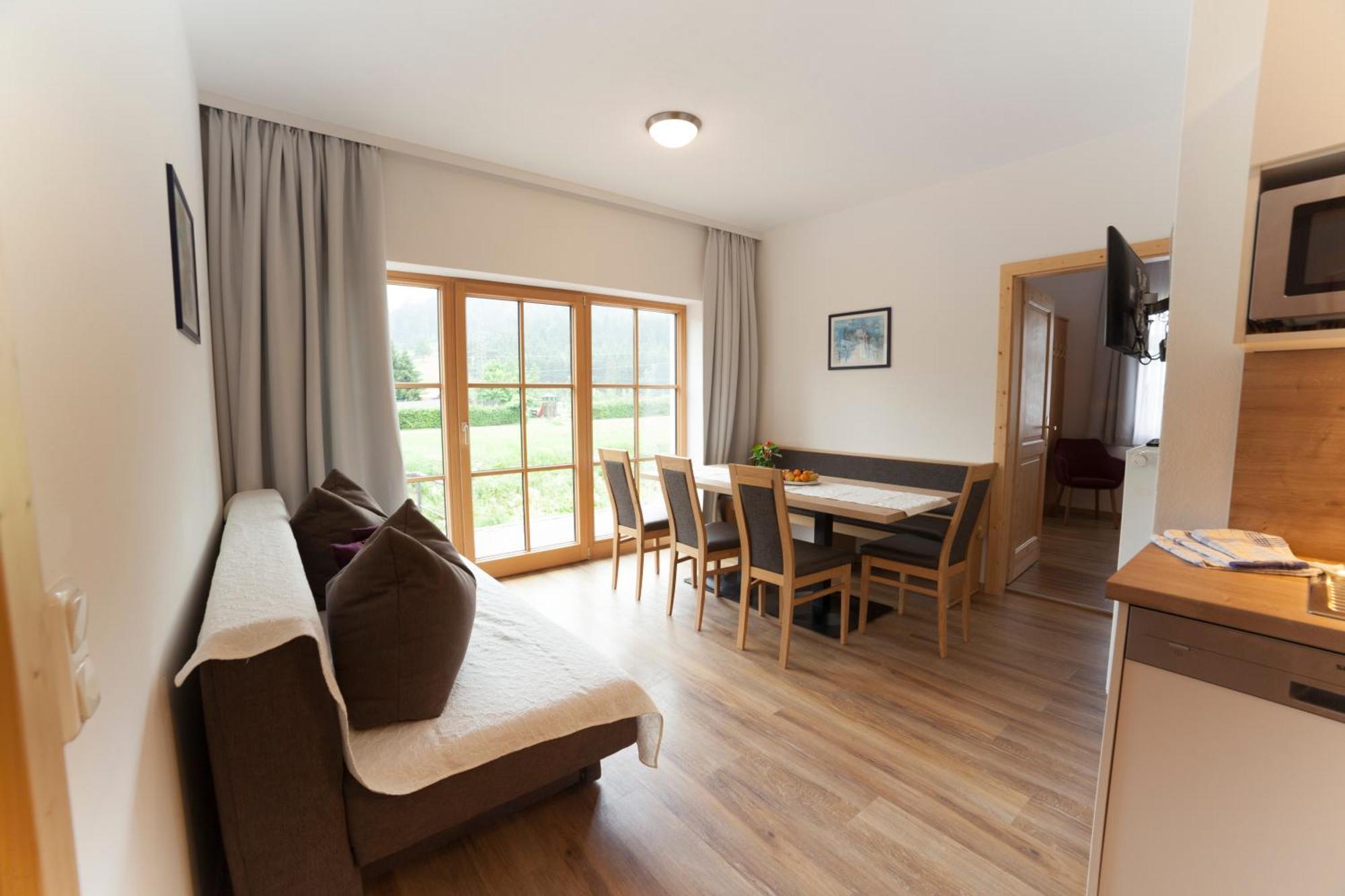 Haus Bliem Apartment Флахау Екстериор снимка