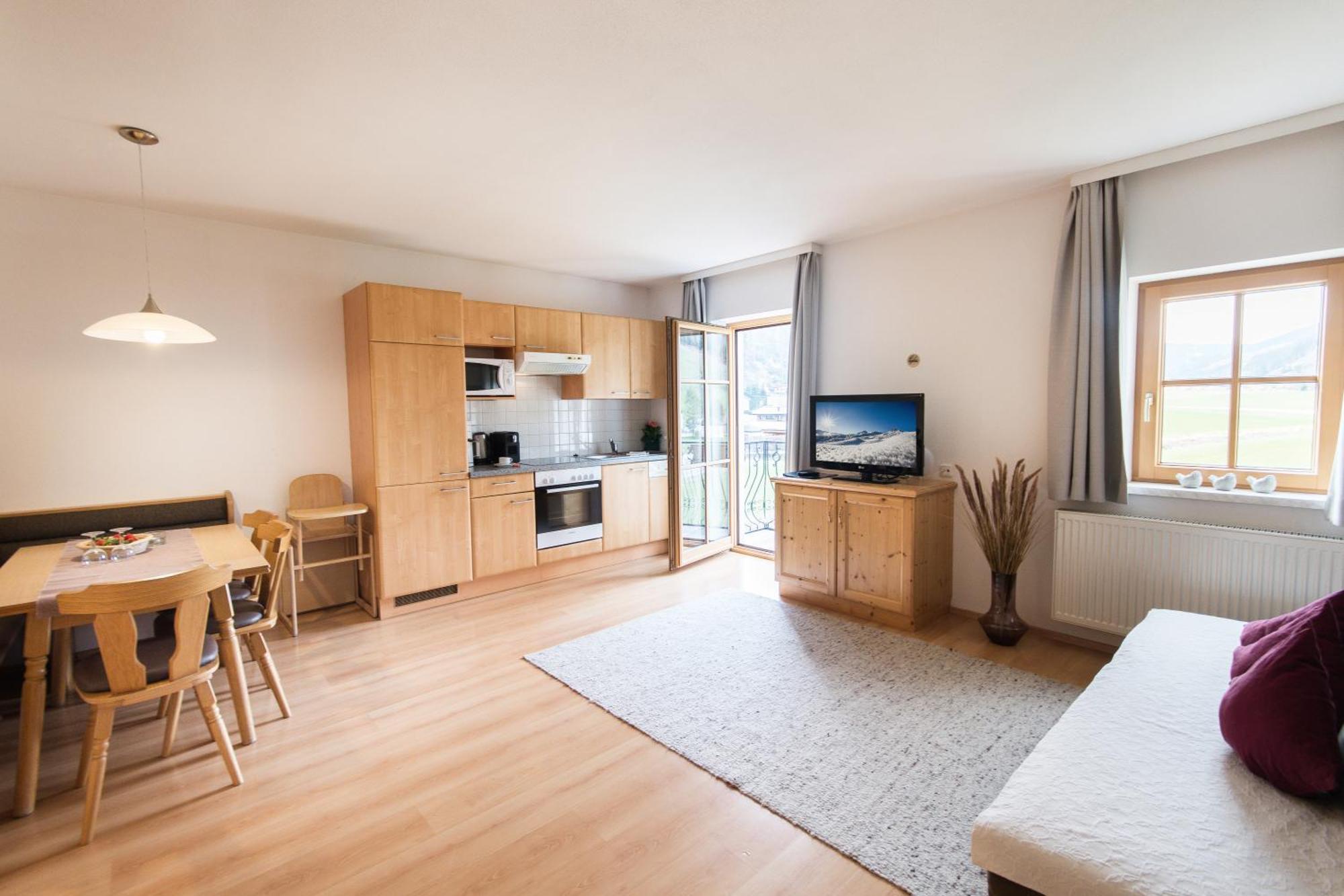 Haus Bliem Apartment Флахау Екстериор снимка